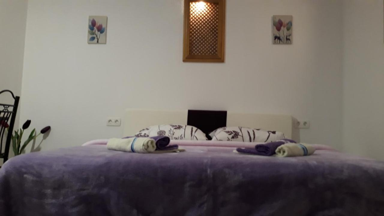 Studio Apartments Kim - Dilberovic Mostar Bagian luar foto