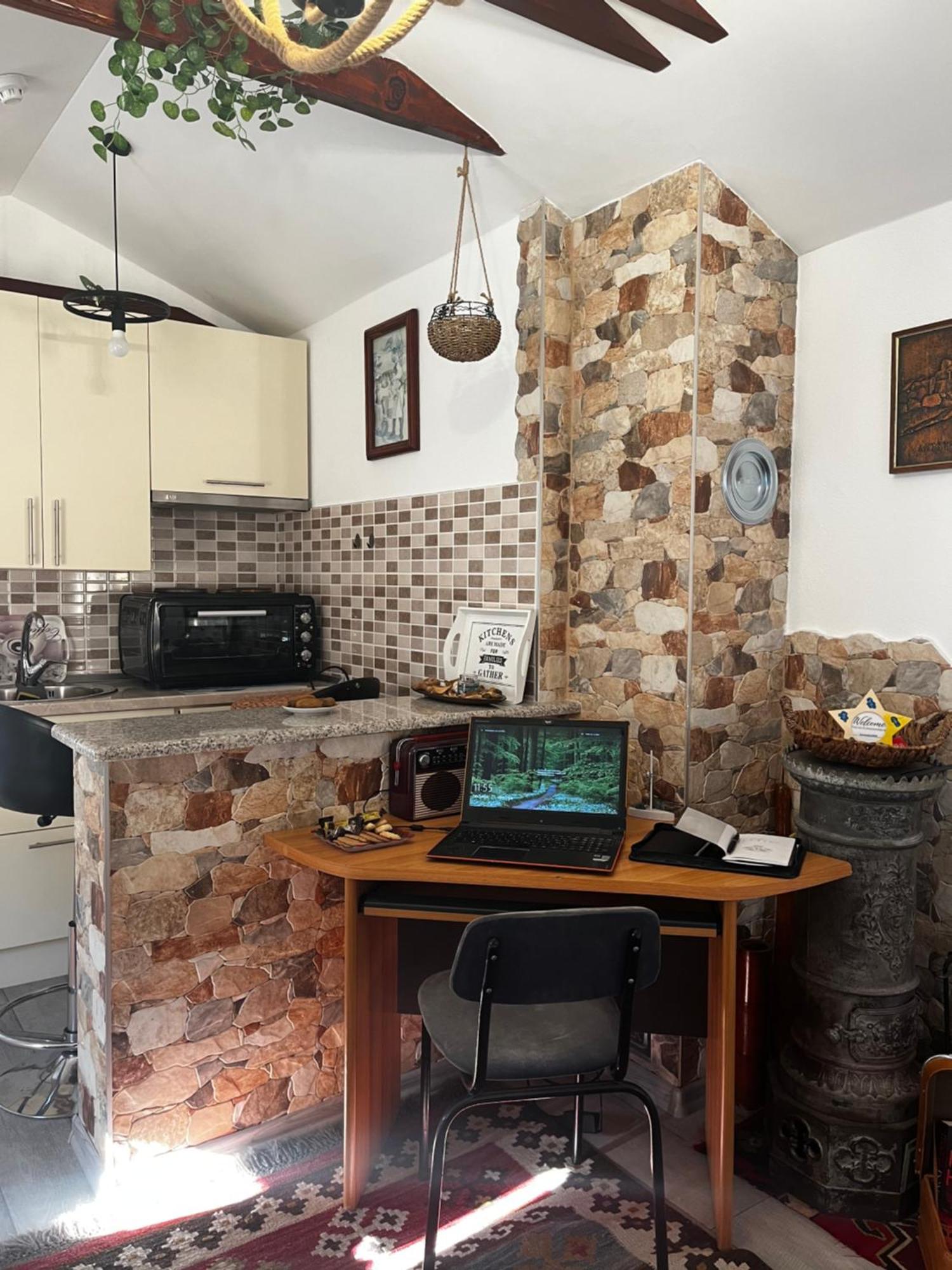 Studio Apartments Kim - Dilberovic Mostar Bagian luar foto